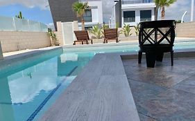 Villa Perla Española